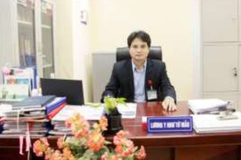 Phó Trưởng Phòng Cử nhân: Trần Văn Trung